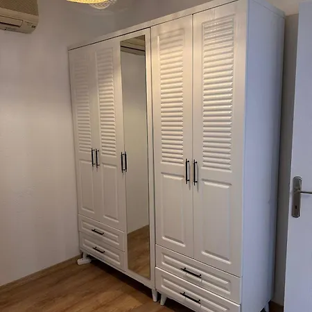 فيلة Merkez De Muestakil Ev