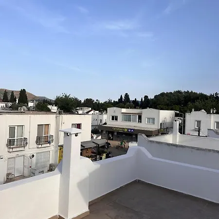 Merkez De Müstakil Ev * Bodrum