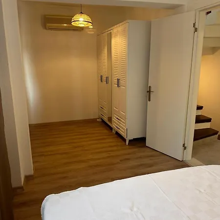 Villa Merkez De Muestakil Ev Bodrum